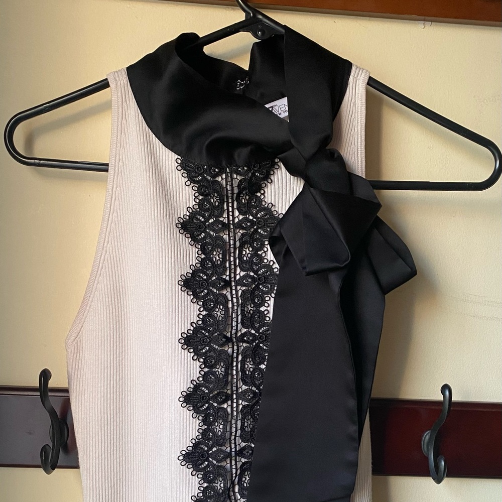 New York & Co. Black & Cream Top
